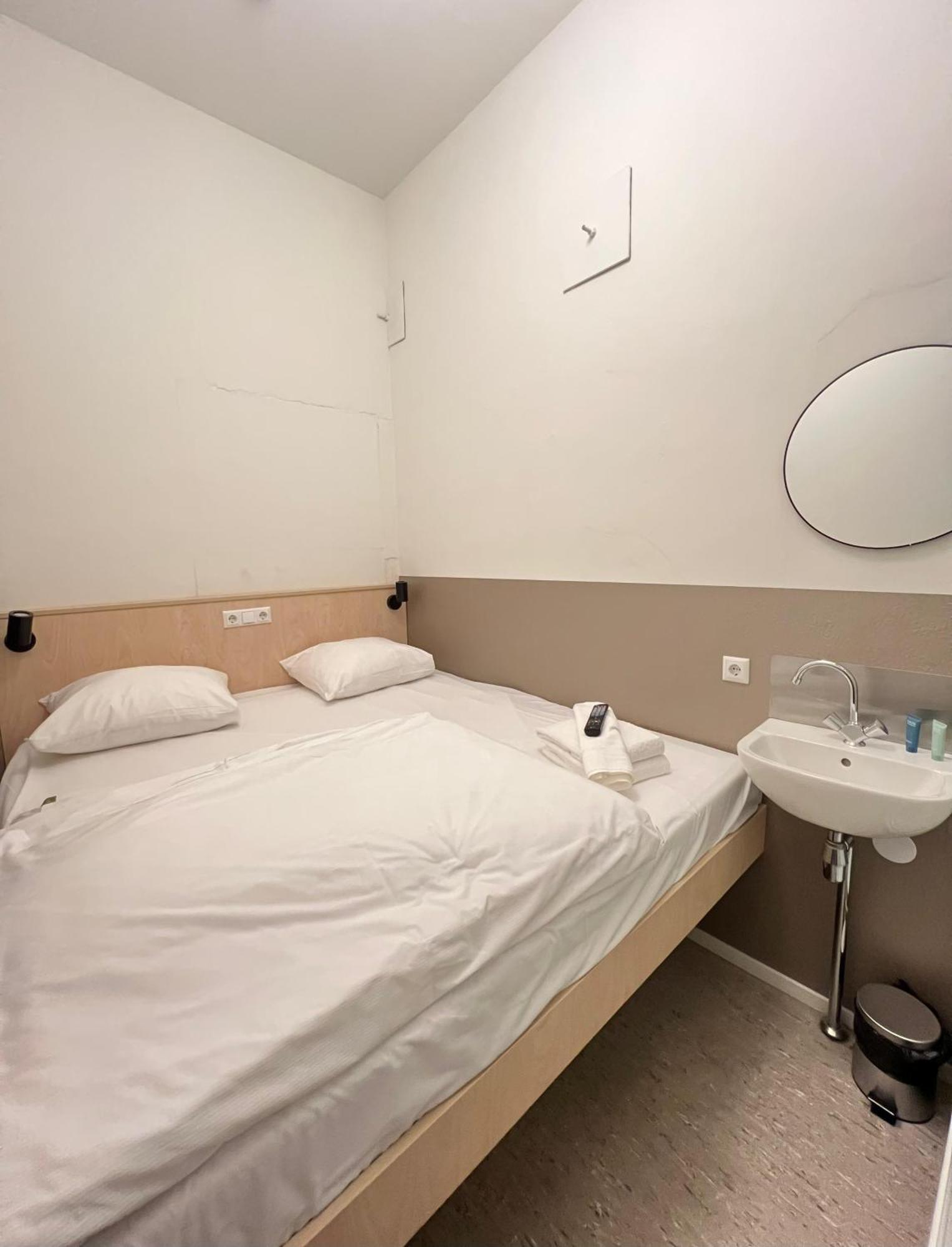Stadsherberg Ald Weishoes - Hostel Venlo Ngoại thất bức ảnh